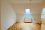 Dachgeschoßwohnung Albstadt Gemarkung Onstmettingen - 4 Zimmer, 95 m&sup2;, 700&euro; | Angebot:26532916