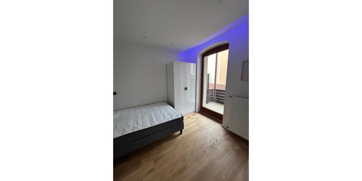 Wohnen auf Zeit Nürnberg Hasenbuck - 1 Zimmer, 12 m&sup2;, 480&euro; | Angebot:24629084