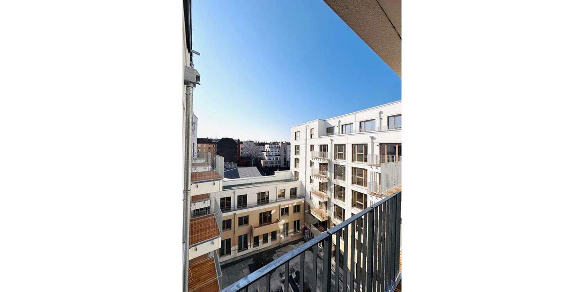 Etagenwohnung Berlin Prenzlauer Berg - 2 Zimmer, 61 m&sup2;, 1.443&euro; | Angebot:26796565
