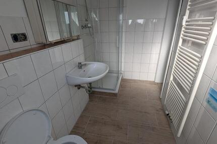 2 ZKB 1.OG 550€ Kalt 2 zimmer