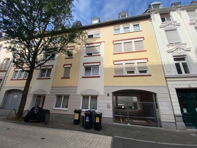 Wohnung zum Mieten in Wiesbaden 890 € 78.4 m² 2 zimmer