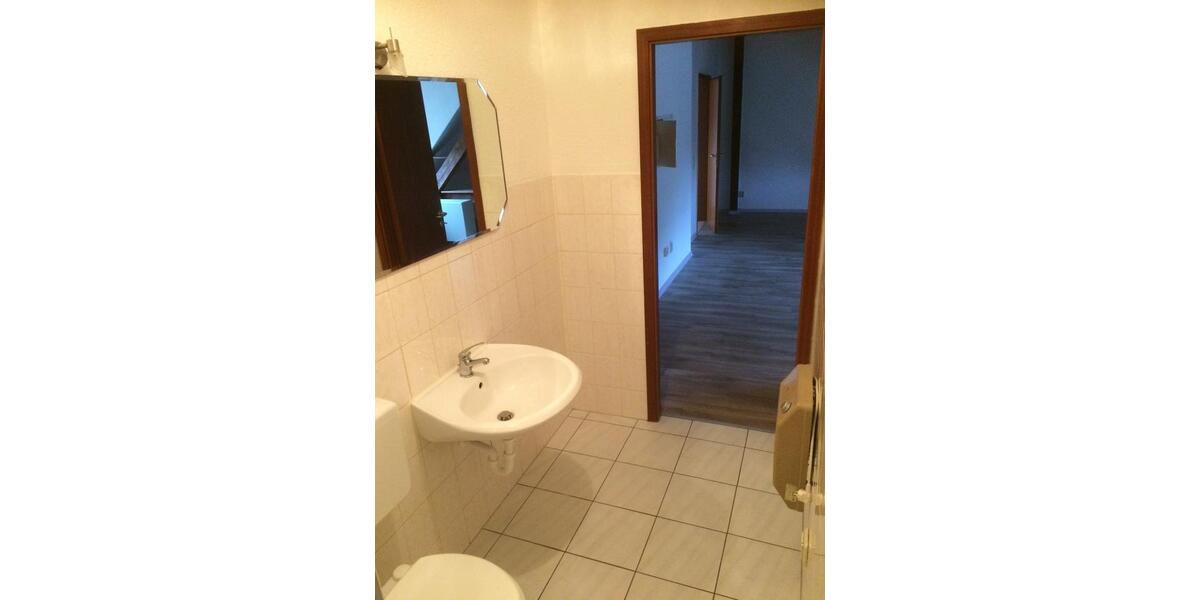 Dachgeschoßwohnung Zehdenick - 2 Zimmer, 42 m&sup2;, 336&euro; | Angebot:25854201