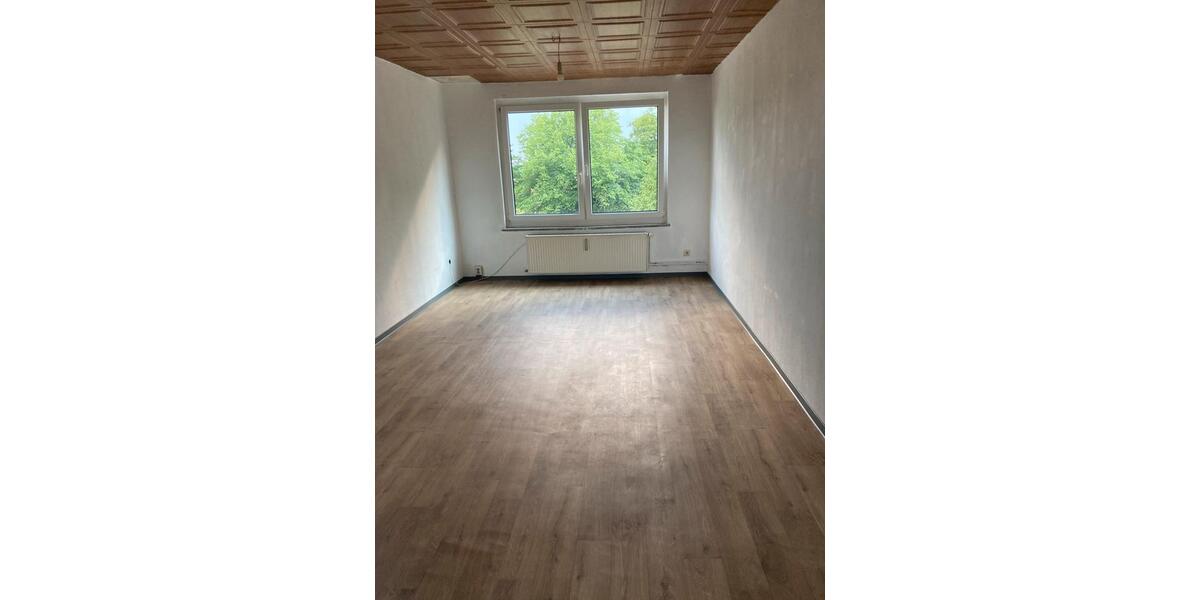 Erdgeschoßwohnung Klötze - 4 Zimmer, 79 m&sup2;, 360&euro; | Angebot:26224417
