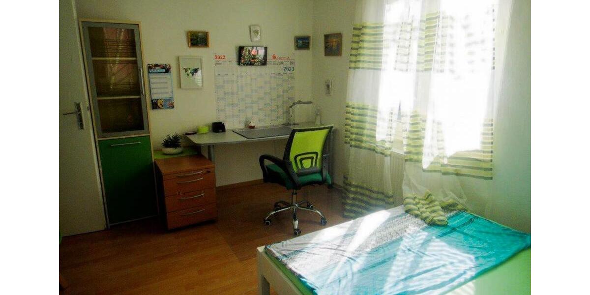 Wohnen auf Zeit Villingen-Schwenningen Schwenningen - 1 Zimmer, 14 m&sup2;, 350&euro; | Angebot:26434346