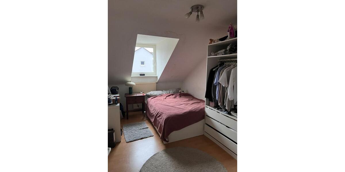 Etagenwohnung Kassel Südstadt - 2 Zimmer, 70 m&sup2;, 550&euro; | Angebot:25170179