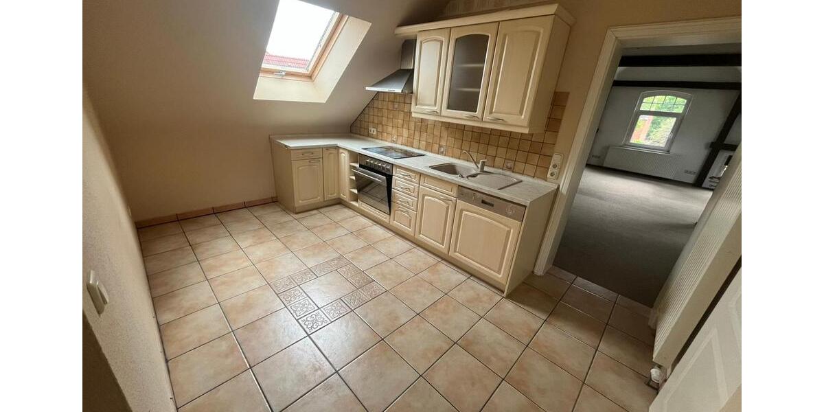 Dachgeschoßwohnung Tangerhütte - 2 Zimmer, 71 m&sup2;, 390&euro; | Angebot:26236715