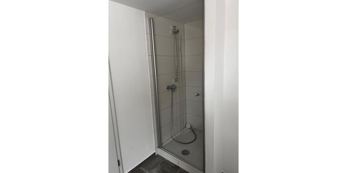 Etagenwohnung Ilbesheim bei Landau in der Pfalz - 2 Zimmer, 66 m&sup2;, 890&euro; | Angebot:26490921