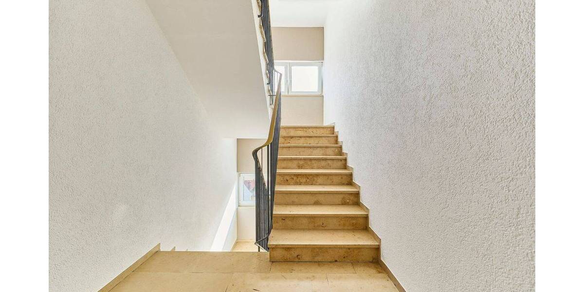 Etagenwohnung Schwetzingen - 3 Zimmer, 99 m&sup2;, 1.320&euro; | Angebot:26308333