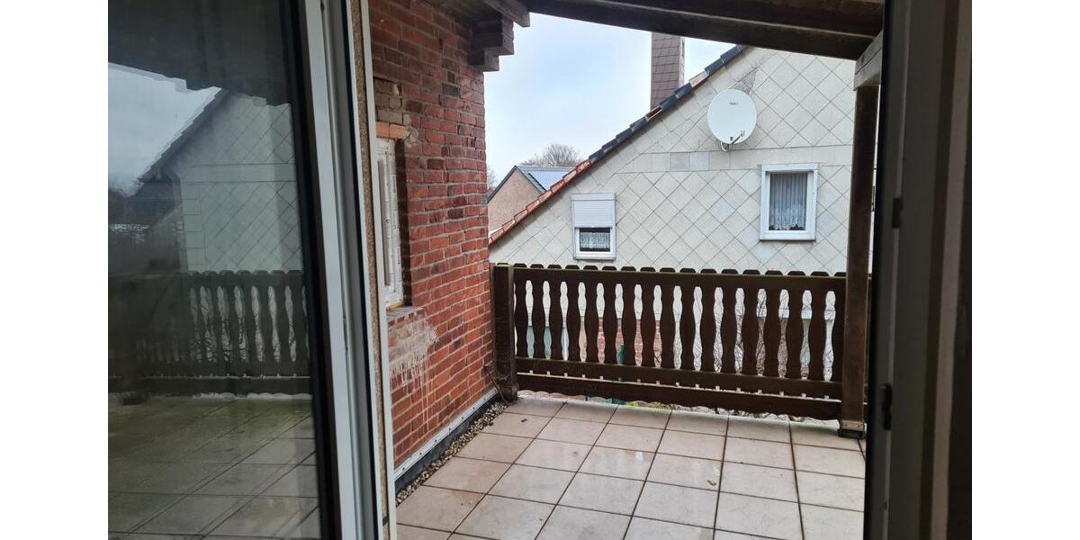 Terrassenwohnung Stadtoldendorf - 5 Zimmer, 180 m&sup2;, 900&euro; | Angebot:26261959