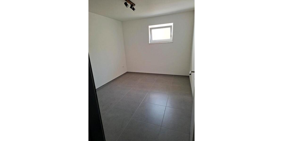 Etagenwohnung Beratzhausen - 2 Zimmer, 42 m&sup2;, 600&euro; | Angebot:26238971