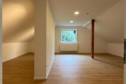 Wohnung Maßbach - 3 Zimmer, 120 m&sup2;, 900&euro; | Angebot:25256112