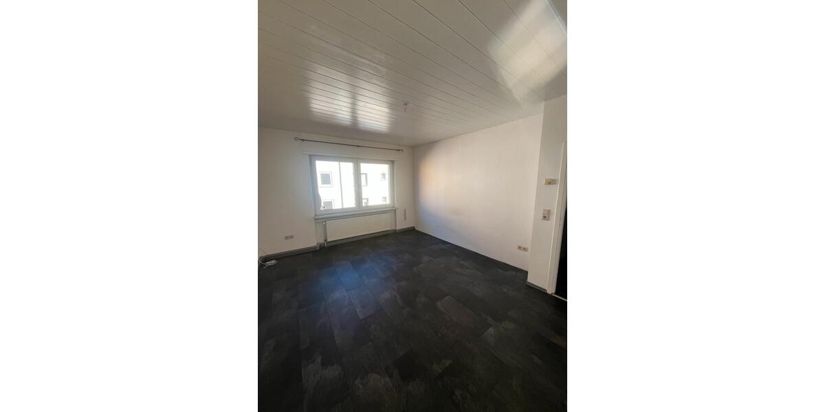 Etagenwohnung Sankt Wendel - 1 Zimmer, 75 m&sup2;, 778&euro; | Angebot:26289205