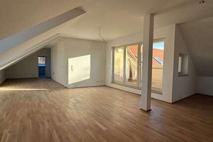Wohnung Leipzig Süd - 4 Zimmer, 116 m&sup2;, 1.790&euro; | Angebot:26780060