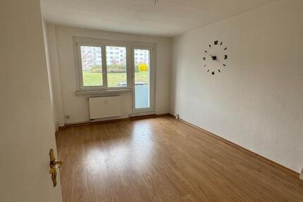 Wohnung Hettstedt - 3 Zimmer, 54 m&sup2;, 402&euro; | Angebot:25887266
