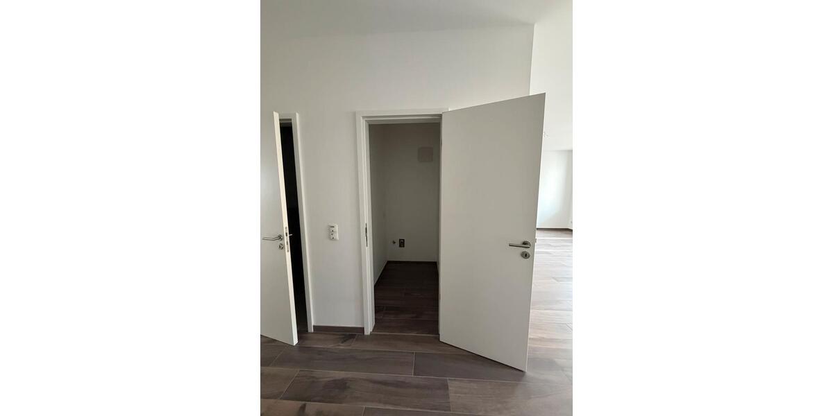 Etagenwohnung Neuwied - 3 Zimmer, 81 m&sup2;, 1.212&euro; | Angebot:25887788