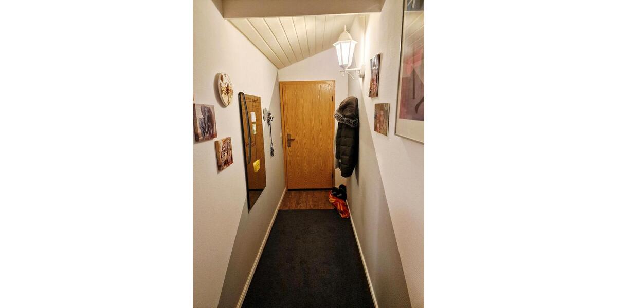 Dachgeschoßwohnung Remchingen - 4 Zimmer, 93 m&sup2;, 950&euro; | Angebot:23703263