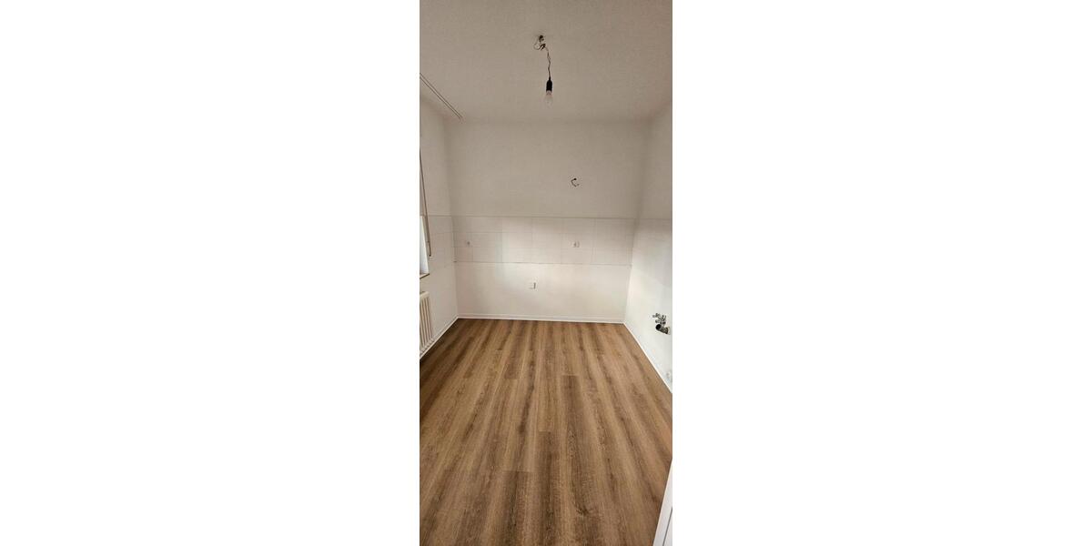 Erdgeschoßwohnung Wiesbaden Dotzheim - 2 Zimmer, 51 m&sup2;, 608&euro; | Angebot:25899532