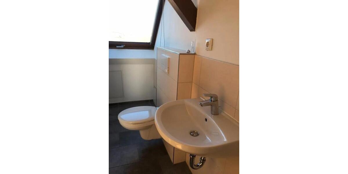 Wohnen auf Zeit Markkleeberg - 4 Zimmer, 100 m&sup2;, 490&euro; | Angebot:25349173