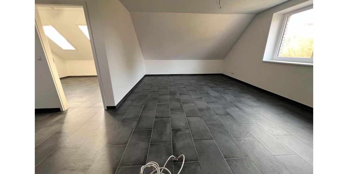 Dachgeschoßwohnung Burgdorf - 2 Zimmer, 43 m&sup2;, 650&euro; | Angebot:26507159