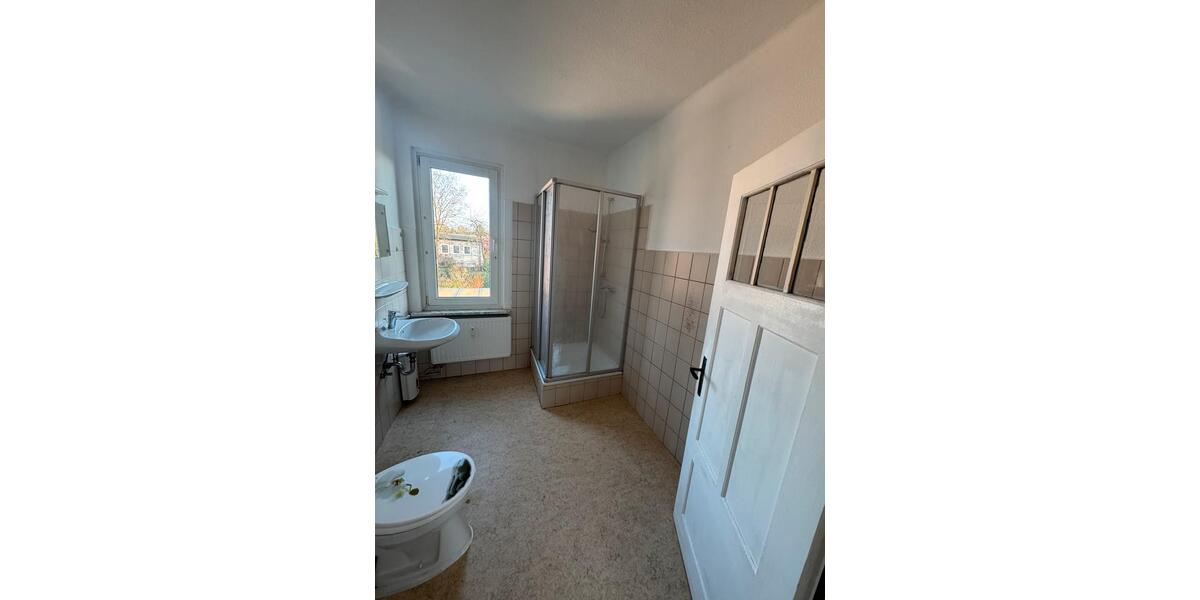 Helle, lichtdurchflutete 2ZKB Altbauwohnung 65m2 2 zimmer