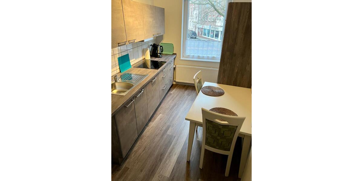 Wohnen auf Zeit Emden - 4 Zimmer, 15 m&sup2;, 27&euro; | Angebot:26589438