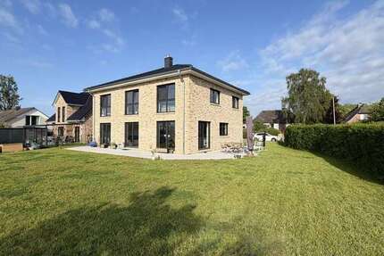Haus Blekendorf / Sechendorf Sechendorf - 5 Zimmer, 188 m&sup2;, 2.500&euro; | Angebot:26721234