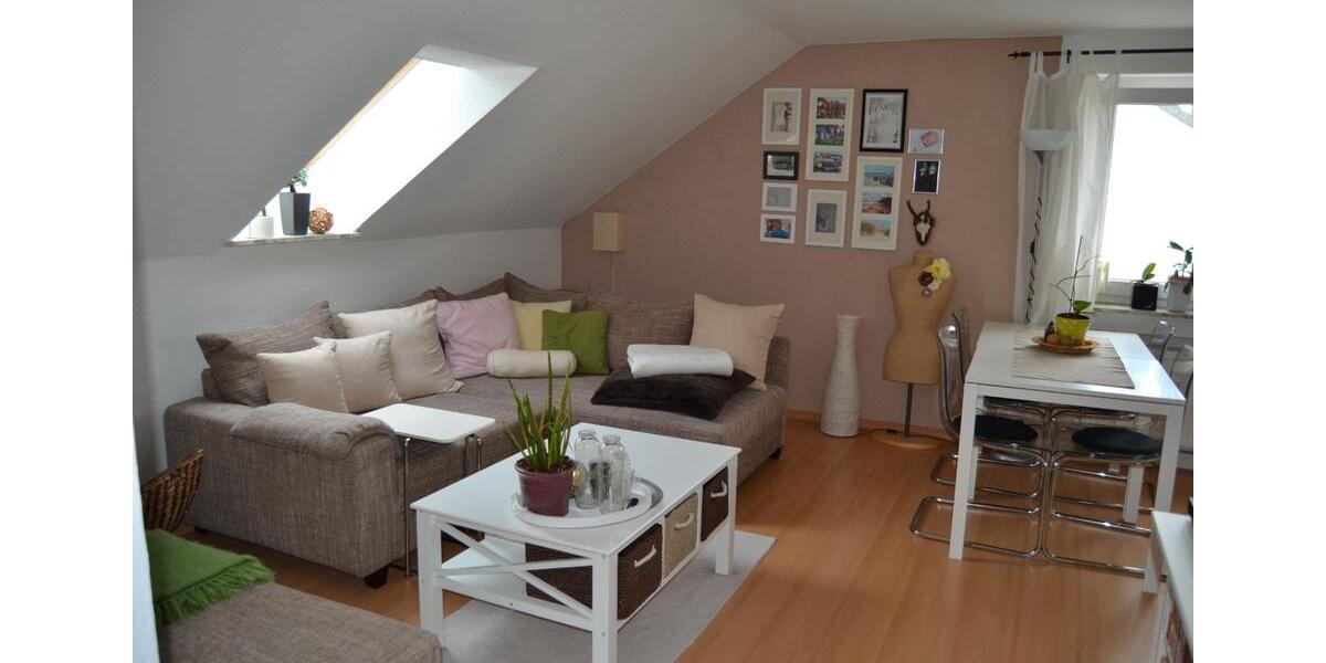 Dachgeschoßwohnung Bruchköbel - 2 Zimmer, 50 m&sup2;, 700&euro; | Angebot:26566715