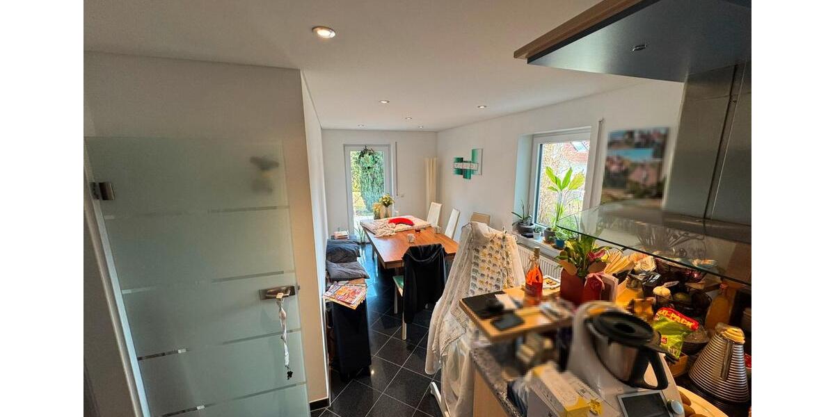 Erdgeschoßwohnung Neumarkt in der Oberpfalz Altenhof - 3.5 Zimmer, 86 m&sup2;, 1.300&euro; | Angebot:26033521