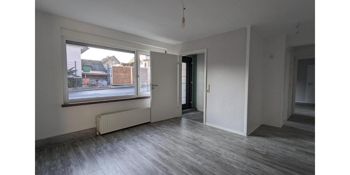 Etagenwohnung Dillenburg Frohnhausen - 4 Zimmer, 85 m&sup2;, 620&euro; | Angebot:24680581