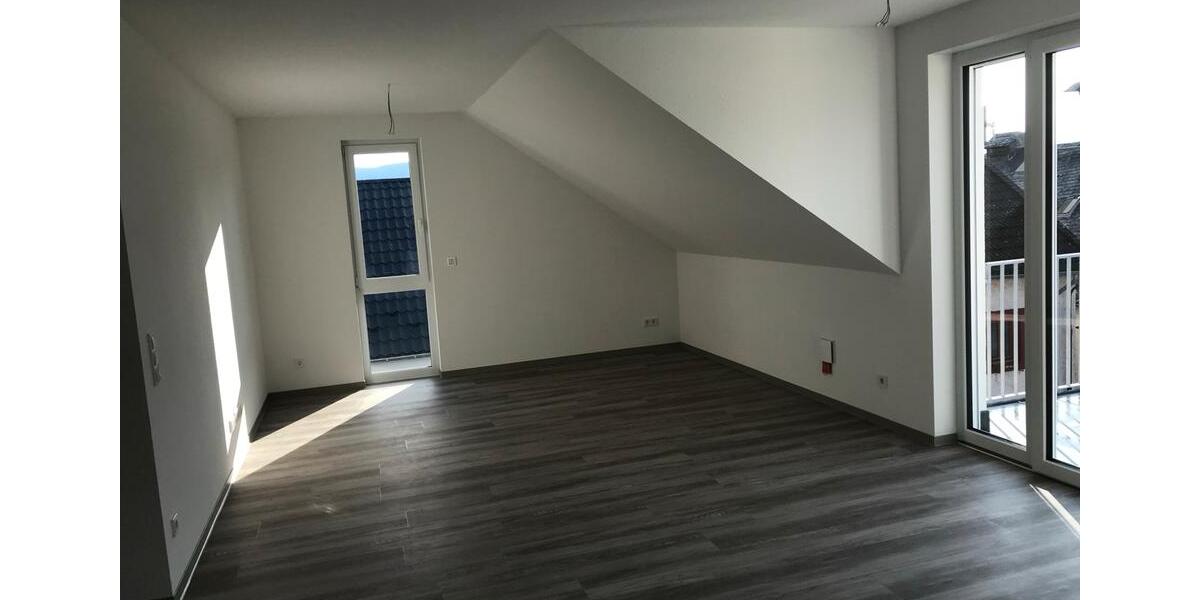 Dachgeschoßwohnung Wittlich - 3 Zimmer, 76 m&sup2;, 836&euro; | Angebot:26506377
