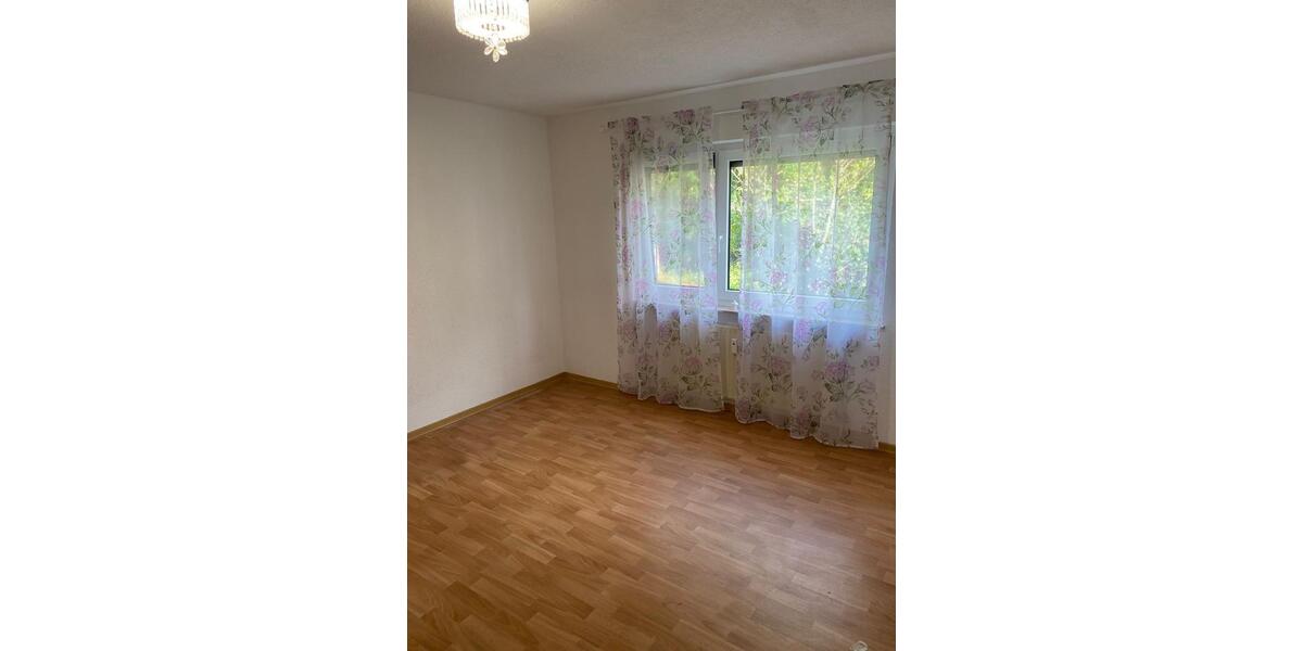 Etagenwohnung Künzelsau - 3 Zimmer, 79 m&sup2;, 850&euro; | Angebot:26578959