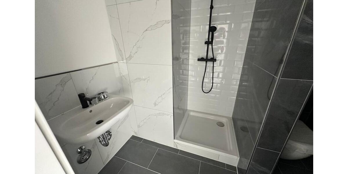 Dachgeschoßwohnung Grabow - 1 Zimmer, 35 m&sup2;, 350&euro; | Angebot:22981746