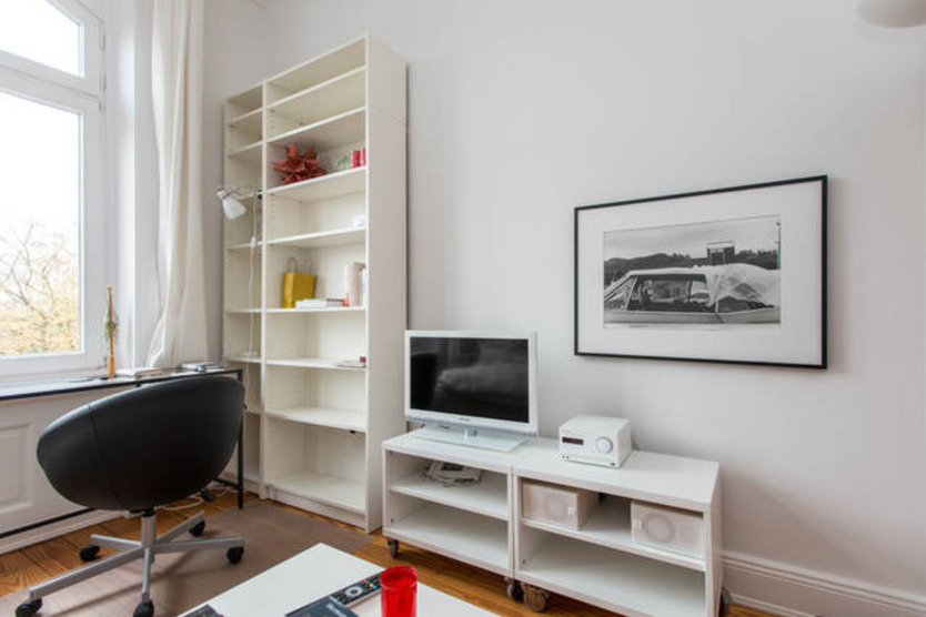 Schönes Zimmer mit eigenem Bad in Jugendstilwohnung am Park zimmer