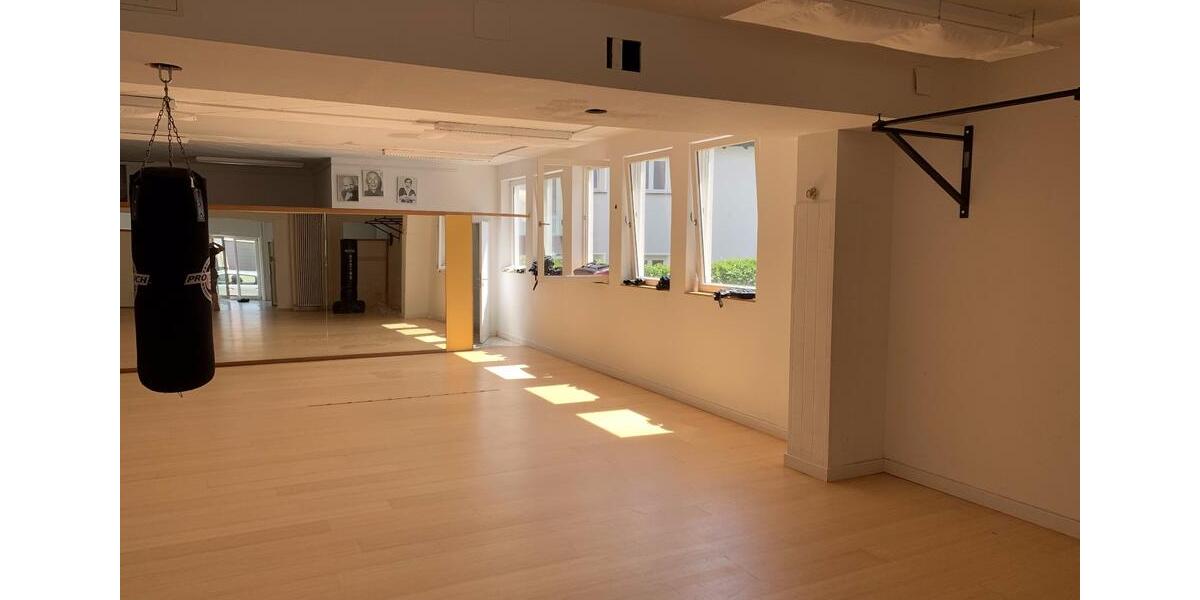 Gewerbeobjekt Saarbrücken Kieselhumes - 40&euro; | Angebot:24561952