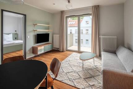 Wohnung Berlin Neukölln - 2 Zimmer, 42 m&sup2;, 1.440&euro; | Angebot:26718075