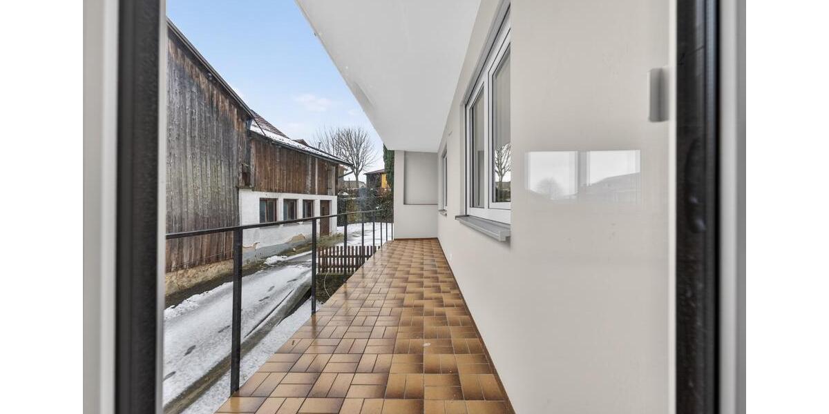 Hochparterre Zandt - 4 Zimmer, 102 m&sup2;, 820&euro; | Angebot:25931429