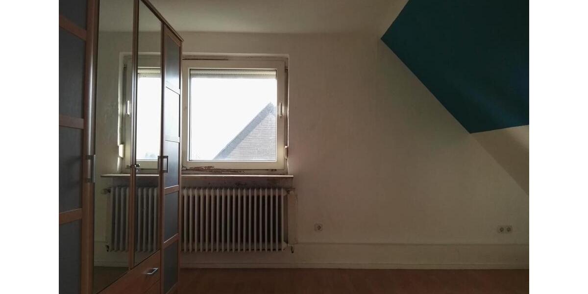 Etagenwohnung Mönchengladbach West - 3 Zimmer, 75 m&sup2;, 700&euro; | Angebot:26062602