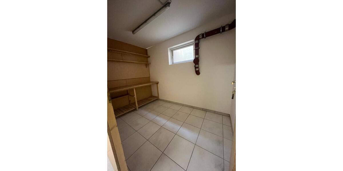Dachgeschoßwohnung Deggendorf - 2 Zimmer, 59 m&sup2;, 650&euro; | Angebot:26135683
