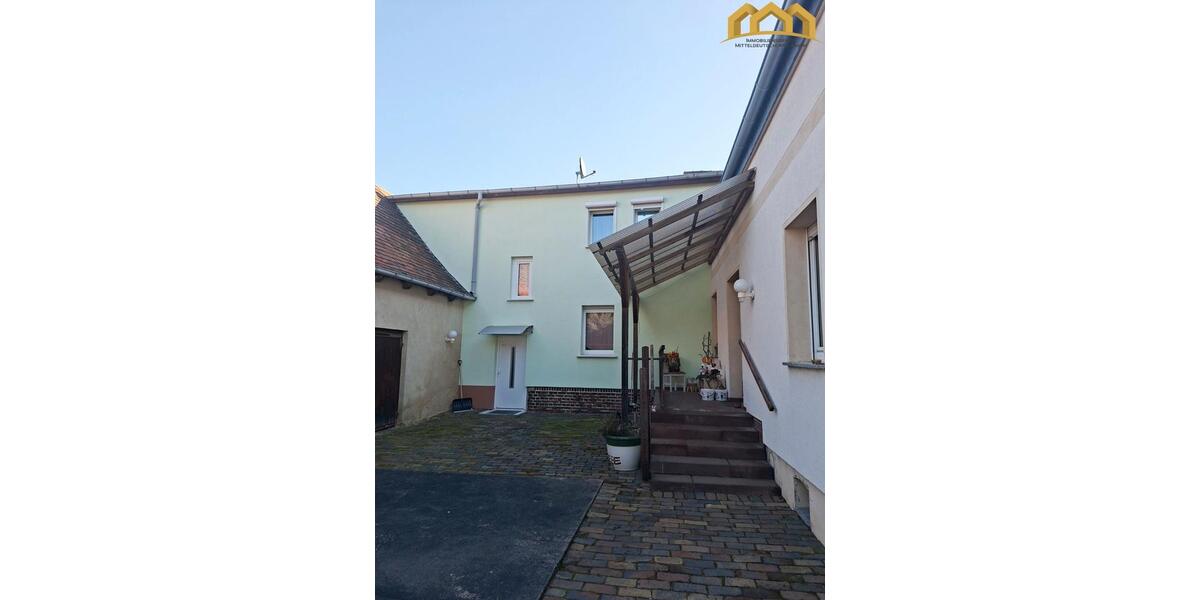Dachgeschoßwohnung Eisleben (Lutherstadt) - 2 Zimmer, 69 m&sup2;, 430&euro; | Angebot:26177818