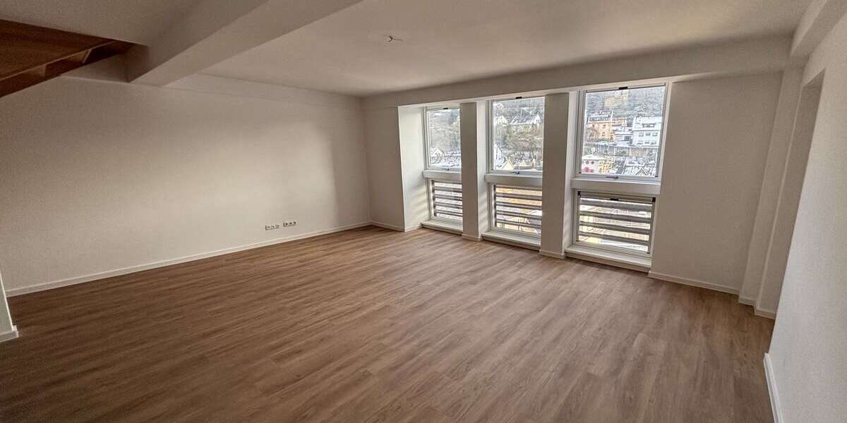 Etagenwohnung Vallendar - 3 Zimmer, 105 m&sup2;, 1.160&euro; | Angebot:25793714