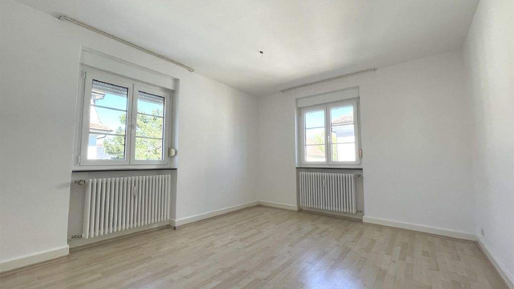 Etagenwohnung Singen (Hohentwiel) Singen - 3 Zimmer, 95 m&sup2;, 1.050&euro; | Angebot:24269677