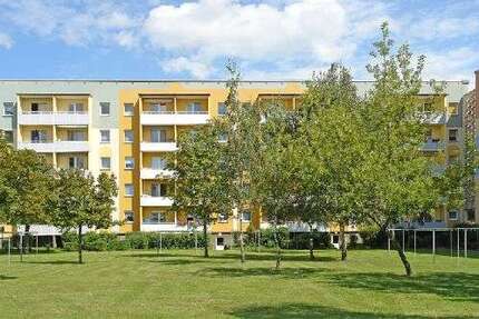 Wohnung Schönebeck Schönebeck-Salzelmen - 4 Zimmer, 67 m&sup2;, 399&euro; | Angebot:25601770