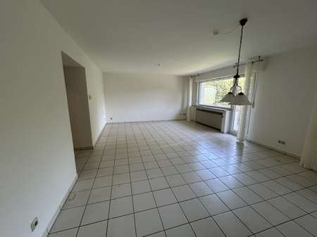 Etagenwohnung Dortmund / Wichlinghofen Wichlinghofen - 2 Zimmer, 76 m&sup2;, 683&euro; | Angebot:27004384