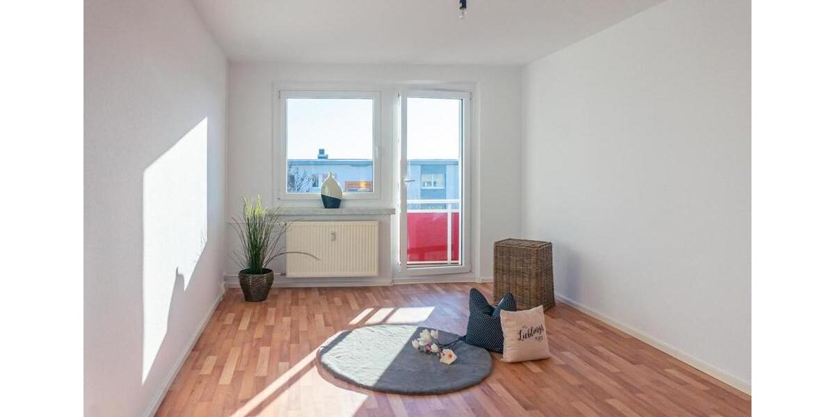 Erdgeschoßwohnung Chemnitz Kapellenberg - 3 Zimmer, 61 m&sup2;, 360&euro; | Angebot:26701382