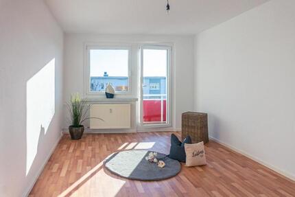 Wohnung Chemnitz Kapellenberg - 3 Zimmer, 61 m&sup2;, 360&euro; | Angebot:26701382