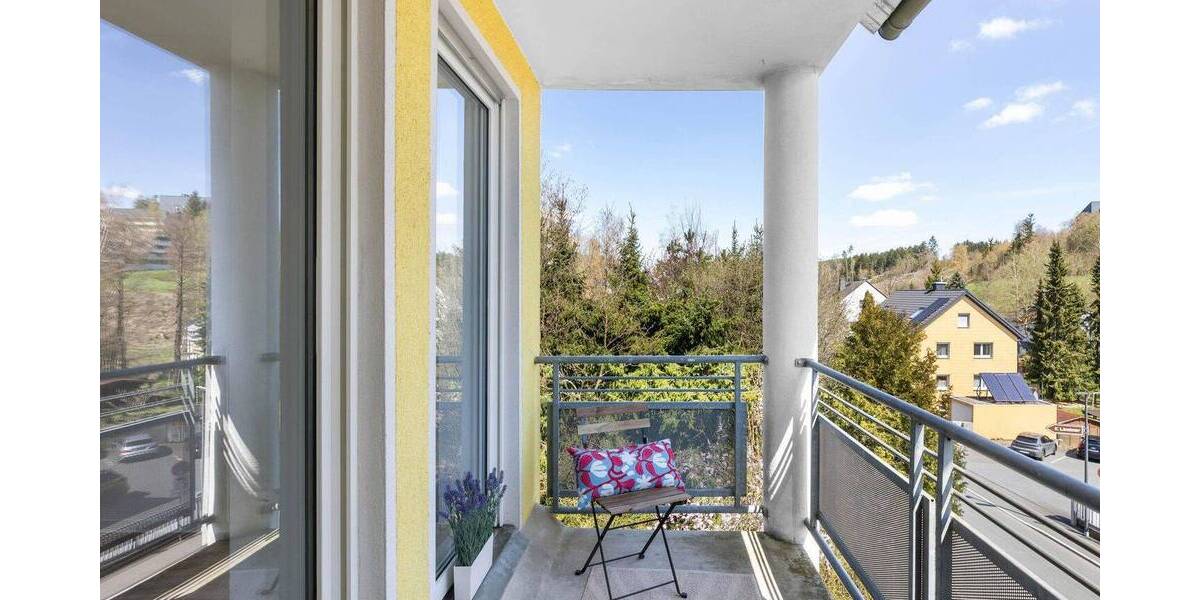 Etagenwohnung Selbitz - 3 Zimmer, 71 m&sup2;, 718&euro; | Angebot:26306371