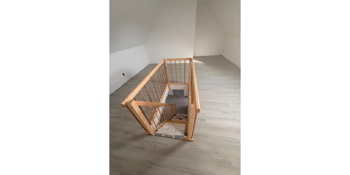 Etagenwohnung Dörverden - 5 Zimmer, 130 m&sup2;, 1.400&euro; | Angebot:26698534