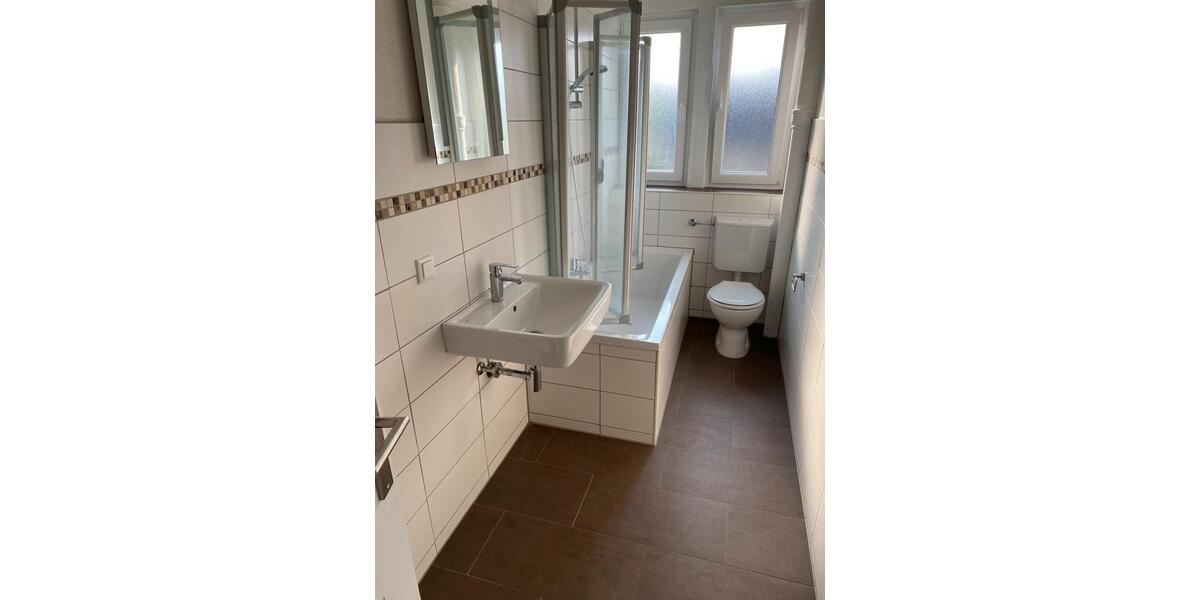 Dachgeschoßwohnung Gießen Schlangenzahl - 2.5 Zimmer, 67 m&sup2;, 840&euro; | Angebot:26611126