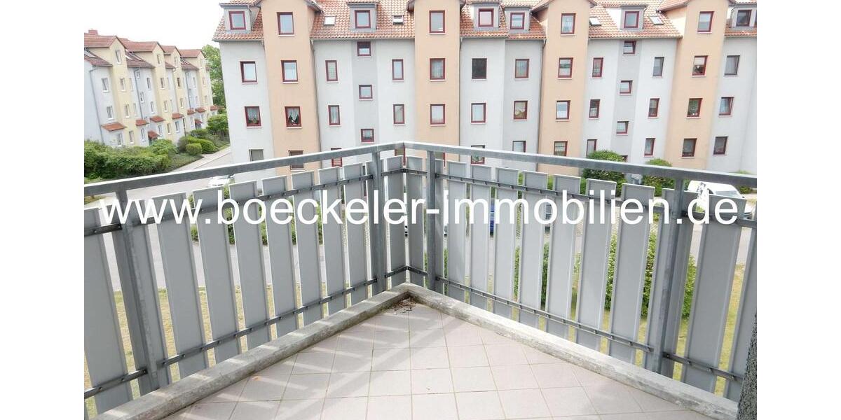 Dachgeschoßwohnung Naumburg (Saale) - 1 Zimmer, 38 m&sup2;, 300&euro; | Angebot:26295217