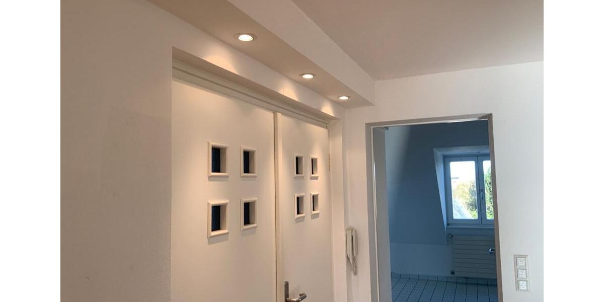 Dachgeschoßwohnung Zörbig - 5 Zimmer, 206 m&sup2;, 1.130&euro; | Angebot:20092302